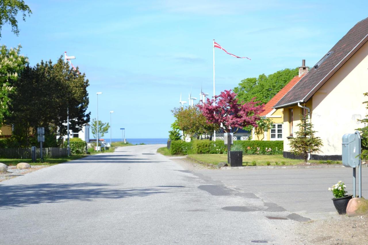 Bonnerup Strand Hotel Exterior photo